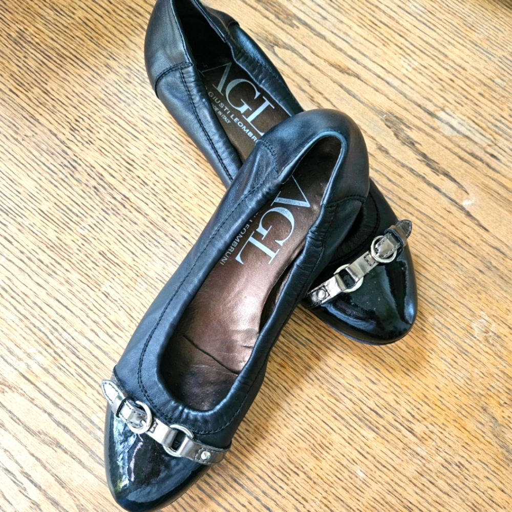 Attilio Giusti Leombruni Monika Cap Toe Ballet Flats AGL